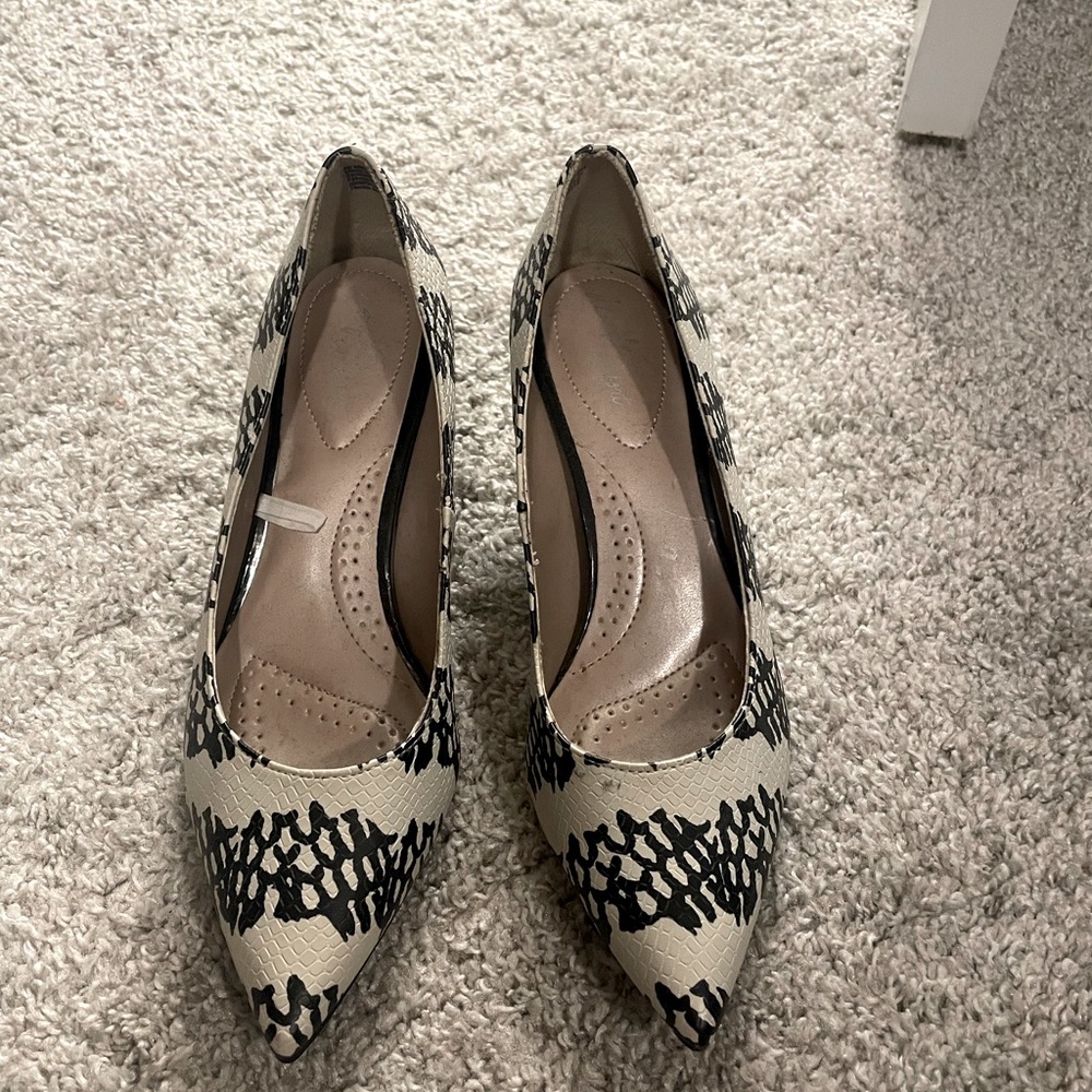 Payless Kitten Heels